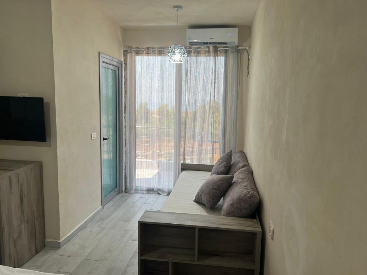 Noah'S Home Himare Exterior foto