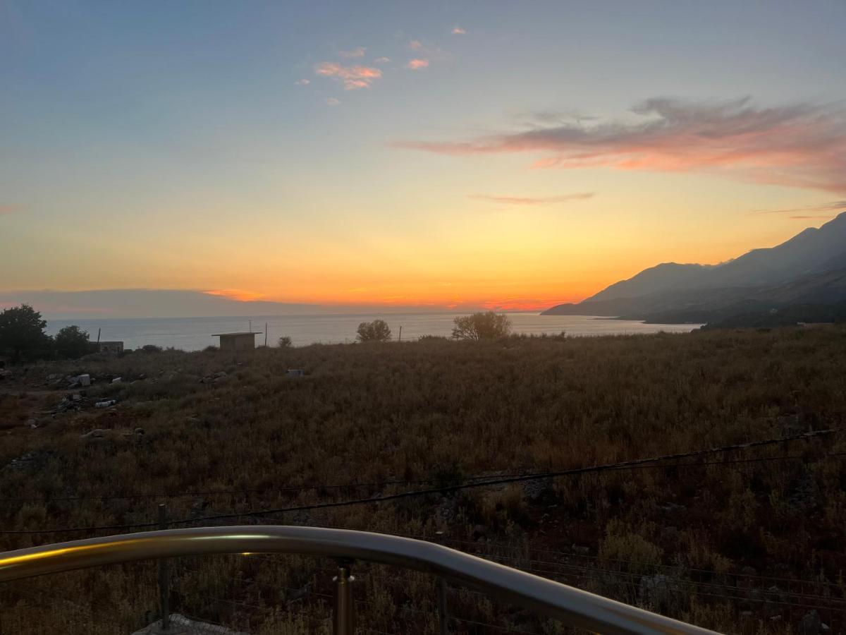 Noah'S Home Himare Exterior foto